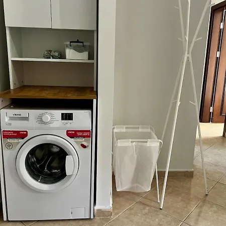 In A Complex With Pool And Perfect Location * סייד